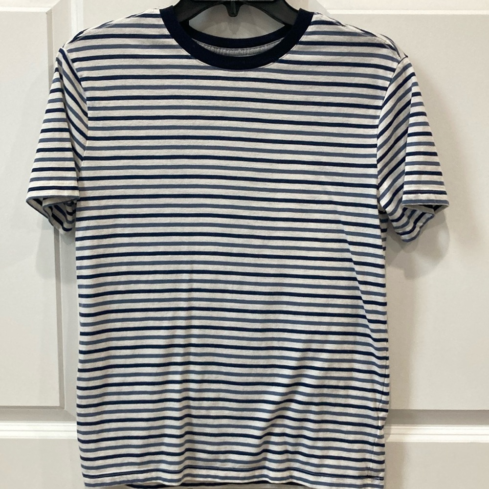 ON size 14/16 striped tee